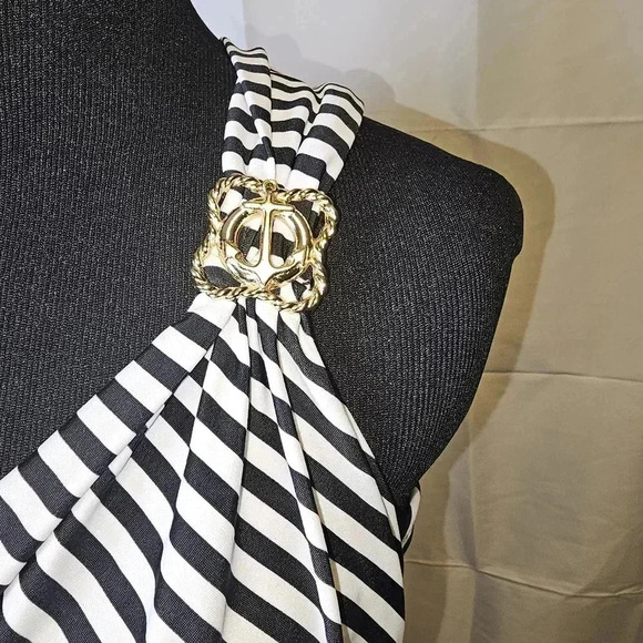 Allen B one shoulder stripe bathingsuit top - Picture 5 of 8